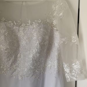 Wedding dress